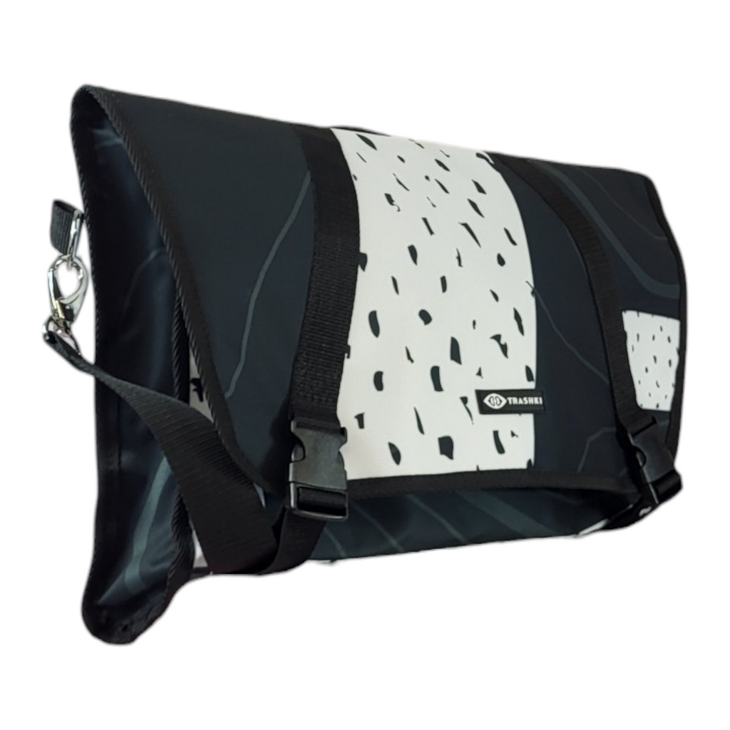 Messenger z klapą z tekstyliów reklamowych C06