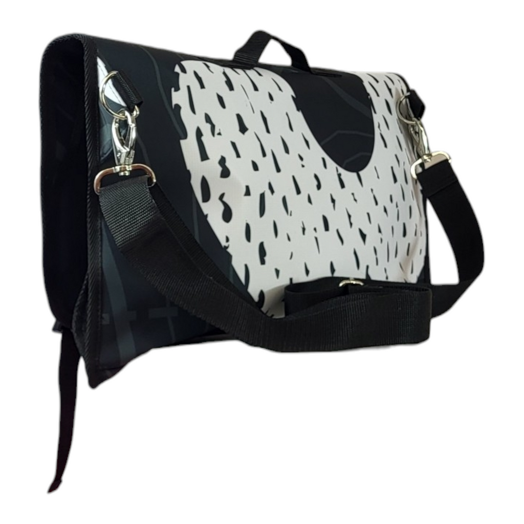 Messenger z klapą z tekstyliów reklamowych C05