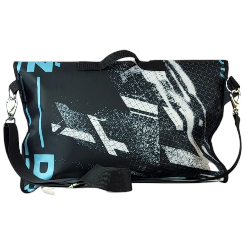 Messenger z klapą z tekstyliów reklamowych C08