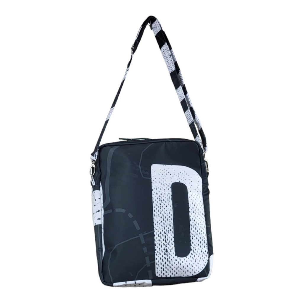 Listonoszka z Flag Reklamowych C03