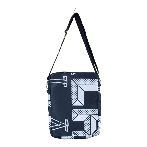 Listonoszka z Flag Reklamowych C05