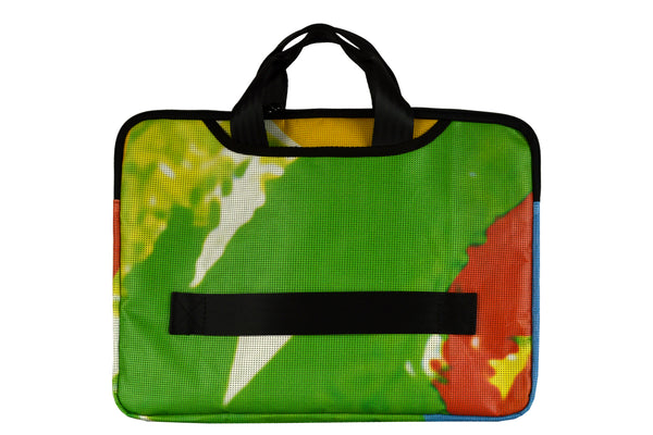 Futerał na laptopa 15'' z siatki mesh 23